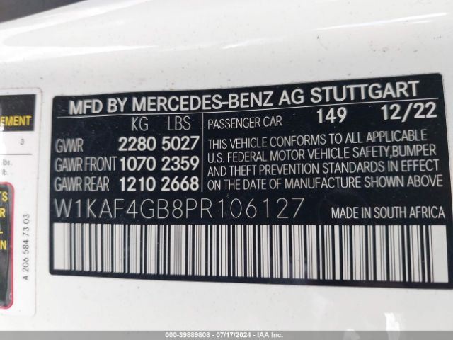W1KAF4GB8PR106127 Mercedes-Benz C 300 Sedan