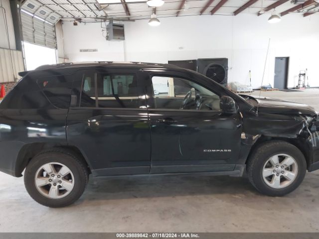1C4NJCEA3HD212451 Jeep Compass Latitude Fwd