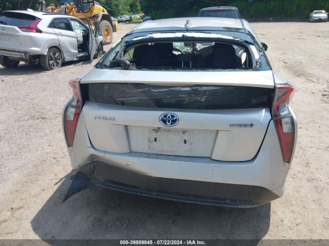 JTDKBRFUXH3573449 Toyota Prius Two
