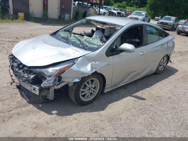 JTDKBRFUXH3573449 Toyota Prius Two