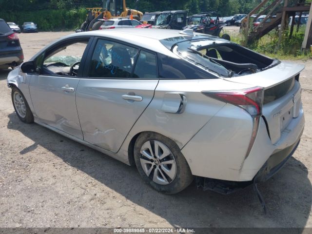 JTDKBRFUXH3573449 Toyota Prius Two