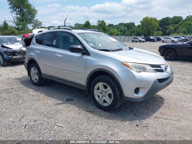 Toyota RAV4 LE 2015 2T3ZFREVXFW137563 main image