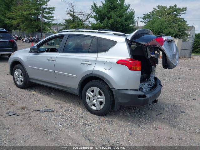 Toyota RAV4 LE 2015 2T3ZFREVXFW137563 Image 3