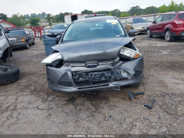 1FADP3F25EL367897 Ford FOCUS SE