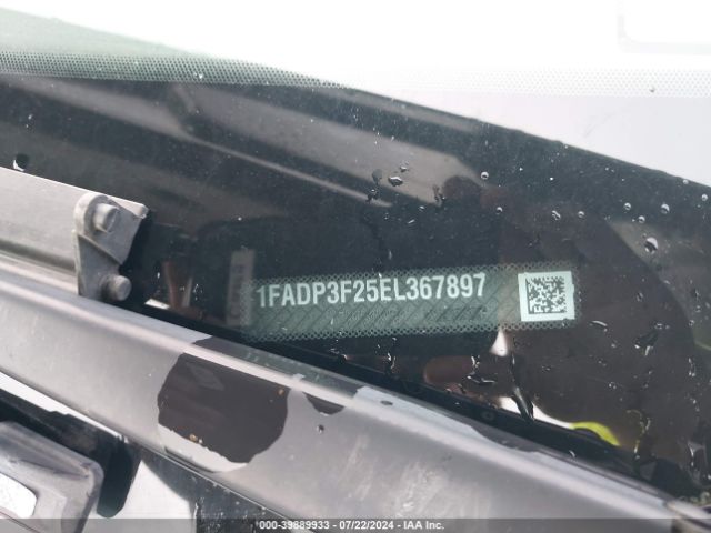 1FADP3F25EL367897 Ford FOCUS SE