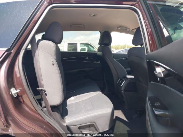 5XYPG4A51GG043780 KIA Sorento 3.3l Lx