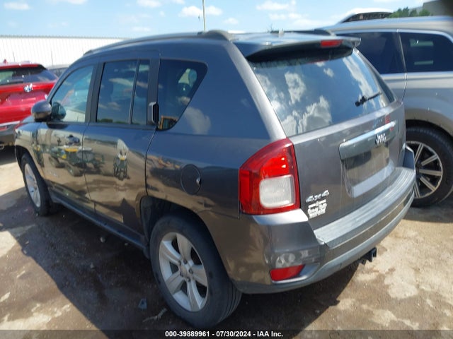 Jeep Compass Latitude 4x4 2017 1C4NJDEB5HD167558 Image 3