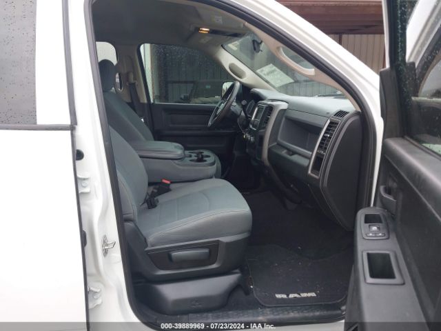 3C6UR5CL1JG396826 RAM 2500 Tradesman  4x4 6'4 Box