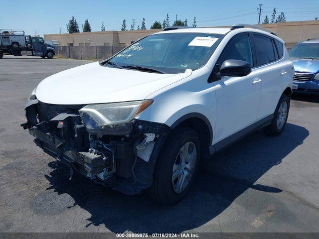 Toyota RAV4 LE 2016 2T3ZFREV6GW282469 Image 2