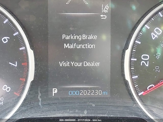 Toyota RAV4 LE 2019 JTMH1RFV9KD037194 Image 15