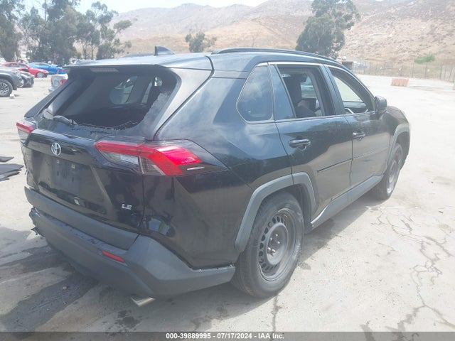 Toyota RAV4 LE 2019 JTMH1RFV9KD037194 Image 4