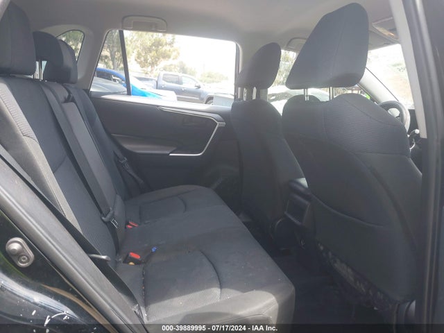 Toyota RAV4 LE 2019 JTMH1RFV9KD037194 Image 8