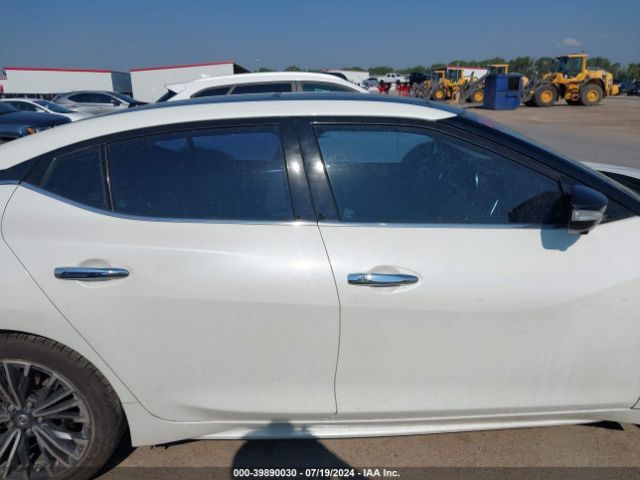 1N4AA6AP8HC406219 Nissan Maxima 3.5 Platinum