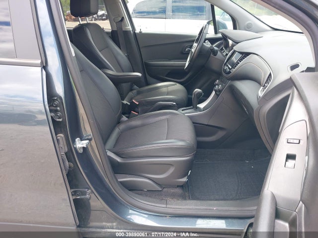 Chevrolet Trax Awd Lt 2022 KL7CJPSM8NB557718 Image 5