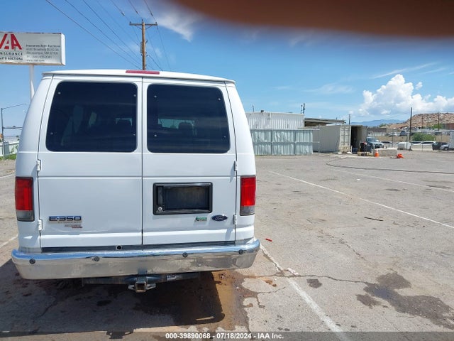 Ford E-350 Super Duty Xlt 2014 1FBSS3BL5EDB01096 Image 16