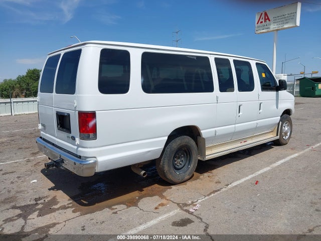 Ford E-350 Super Duty Xlt 2014 1FBSS3BL5EDB01096 Image 4