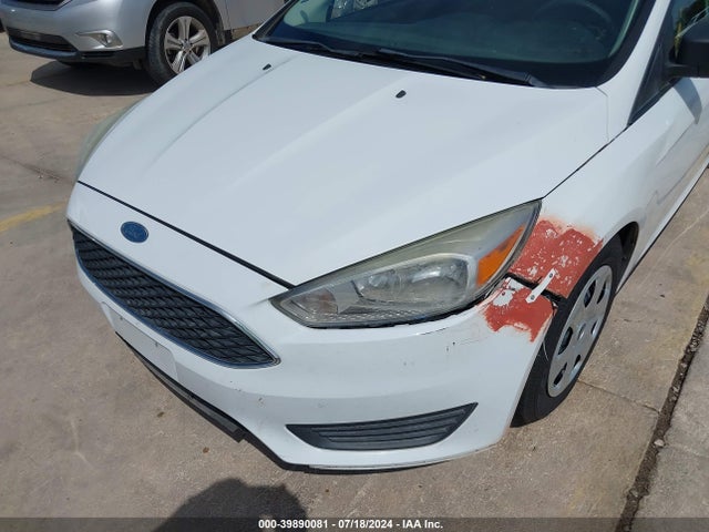 Ford FOCUS S 2016 1FADP3E29GL305682 Image 17