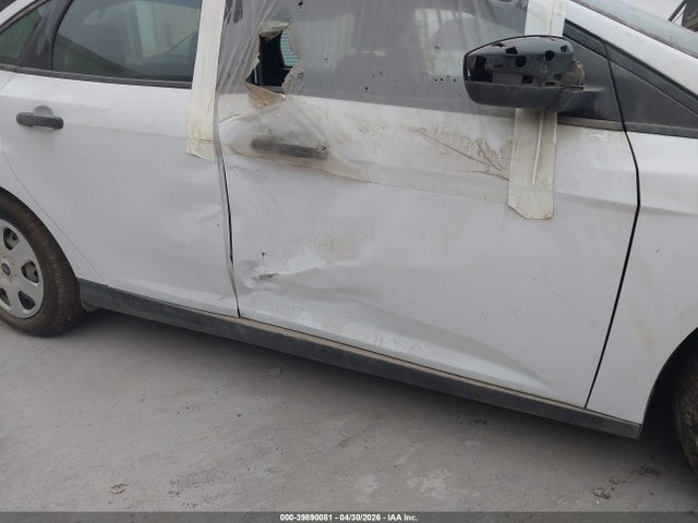 Ford FOCUS S 2016 1FADP3E29GL305682 Image 6