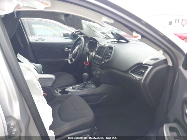 1C4PJMCX6KD404816 Jeep Cherokee Latitude 4x4