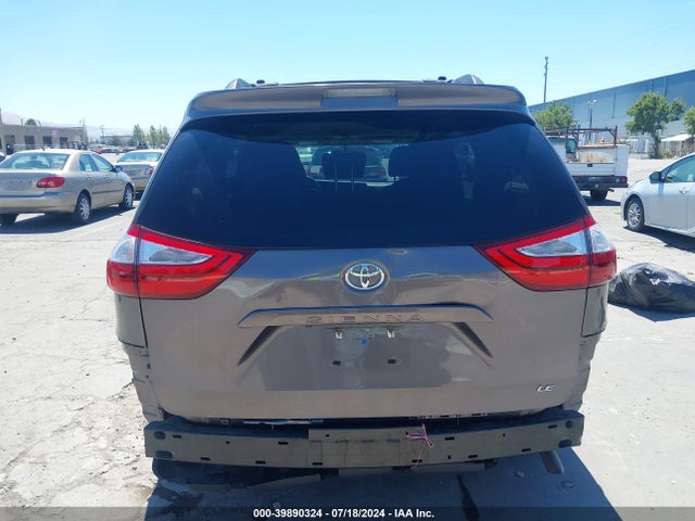 Toyota Sienna Le 8 Passenger 2015 5TDKK3DC0FS635055 Image 17