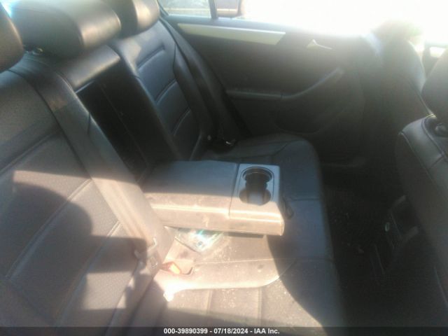 3VWD17AJ6EM412312 Volkswagen Jetta 1.8t Se