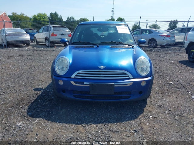 2005 MINI COOPER WMWRC33465TC59435 Photo 5