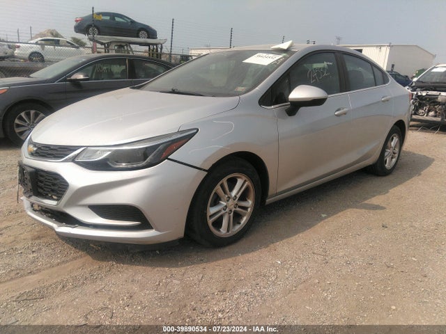 1G1BE5SMXH7106863 Chevrolet Cruze Lt Auto