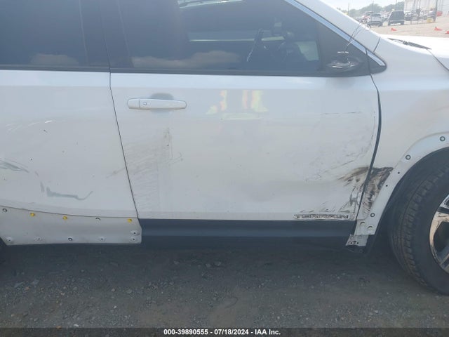3GKALPEV5KL142993 GMC Terrain Slt