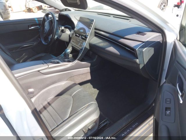 4T1BZ1FB3KU016679 Toyota AVALON XSE