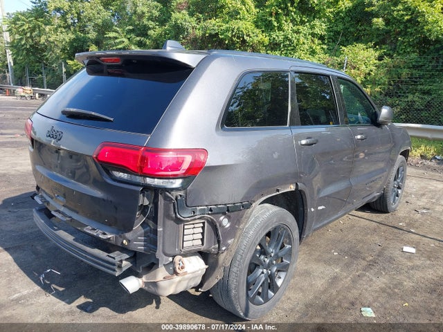 1C4RJEAG1KC580616 Jeep Grand Cherokee Altitude 4x2