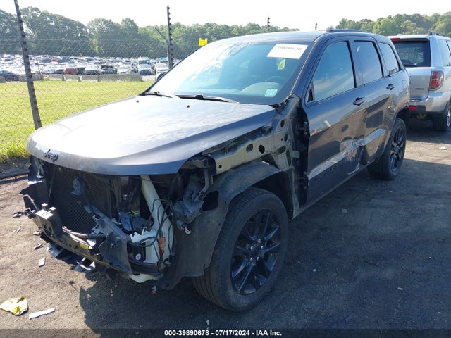 1C4RJEAG1KC580616 Jeep Grand Cherokee Altitude 4x2