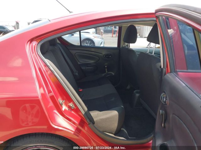 3N1CN7AP0JL827846 Nissan Versa 1.6 S+