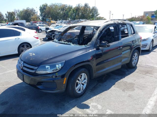 WVGAV7AX1FW601946 Volkswagen TIGUAN S