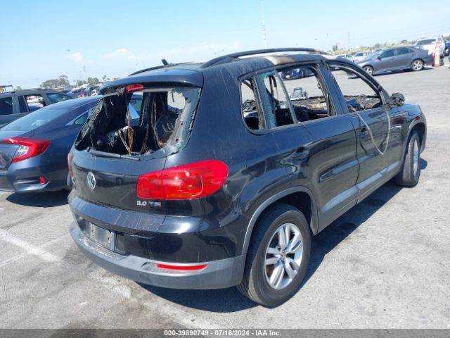 WVGAV7AX1FW601946 Volkswagen TIGUAN S