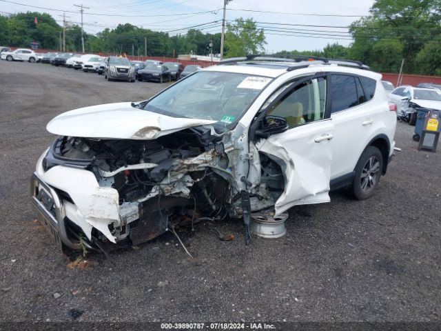 JTMRFREV4JJ731637 Toyota Rav4 Xle