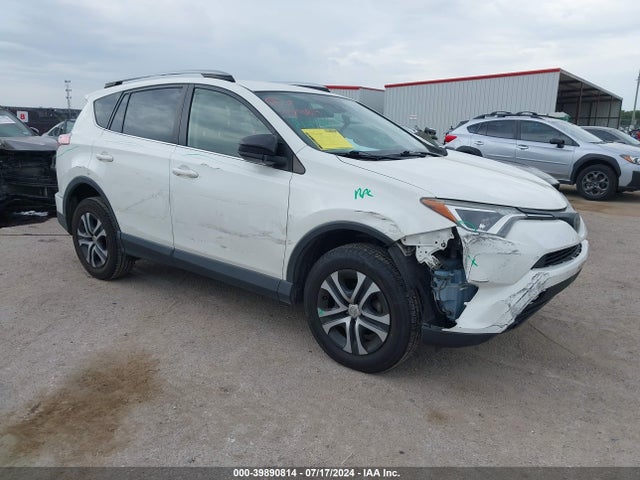 Toyota RAV4 LE 2017 JTMZFREV2HJ106227 main image