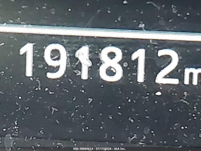 Toyota RAV4 LE 2017 JTMZFREV2HJ106227 Image 7