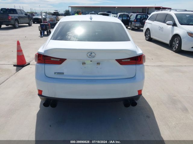 JTHBA1D27G5038375 Lexus IS 200T