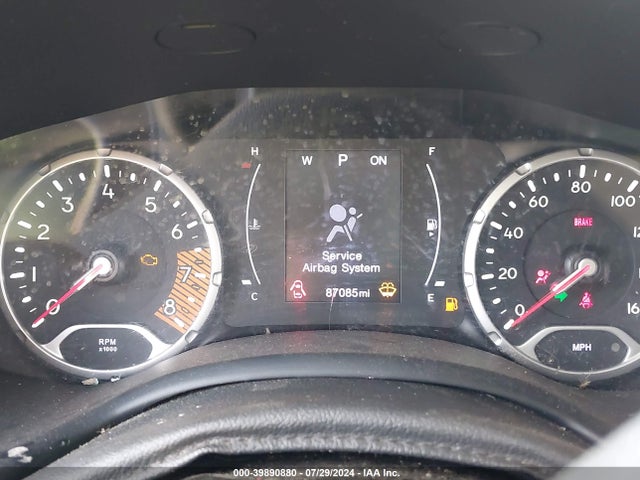 ZACNJBABXLPL39620 Jeep Renegade Upland 4x4