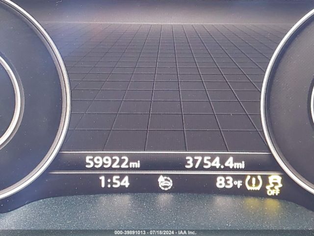 WA1LAAF77JD035353 Audi Q7 3.0t Premium