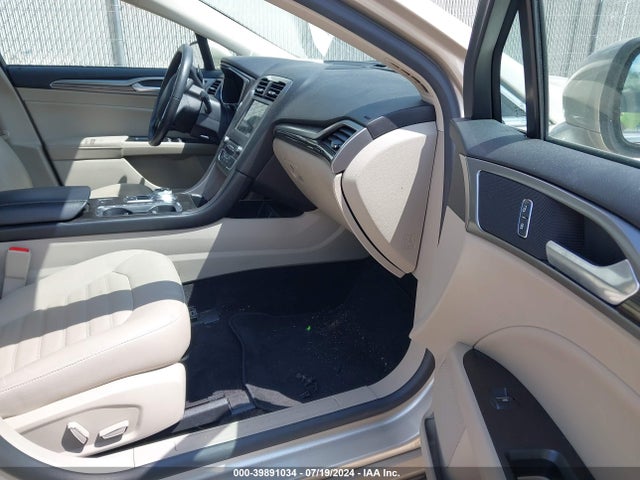Ford FUSION SE 2018 3FA6P0HD6JR142938 Image 5