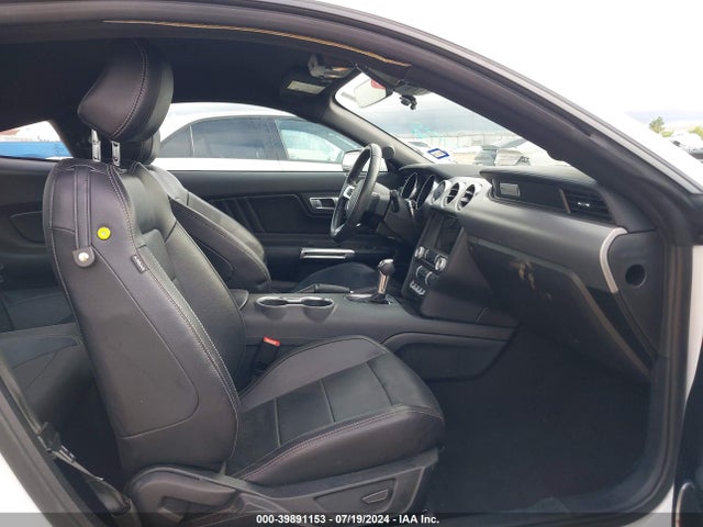 Ford Mustang Ecoboost Premium Fastback 2023 1FA6P8TH1P5113500 Image 5