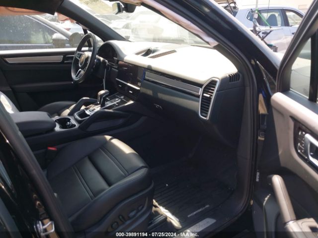 WP1AE2AY1PDA12570 Porsche Cayenne E-hybrid Platinum Edition