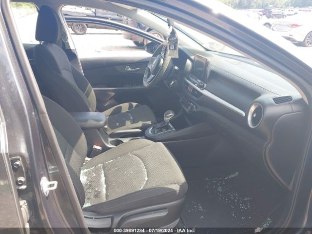 3KPF24AD4KE096562 KIA FORTE FE