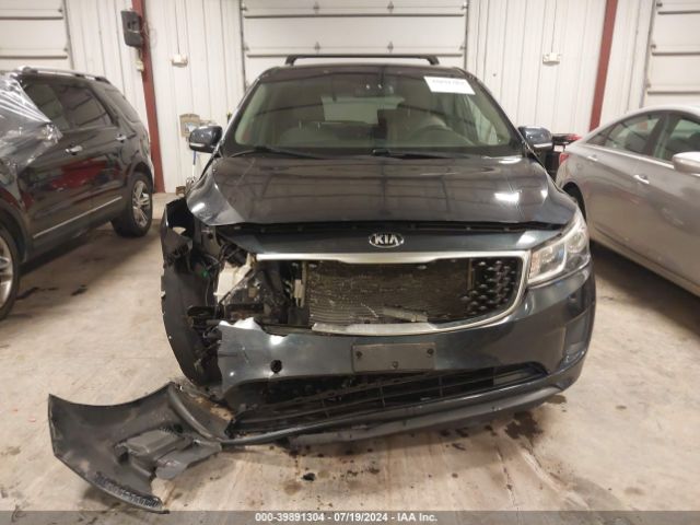 KNDMB5C12G6142807 KIA SEDONA LX
