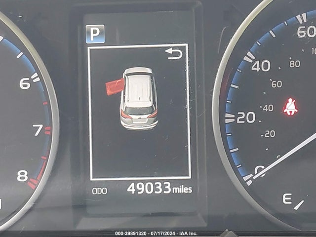 Toyota RAV4 LE 2018 JTMBFREV8JJ719864 Image 15