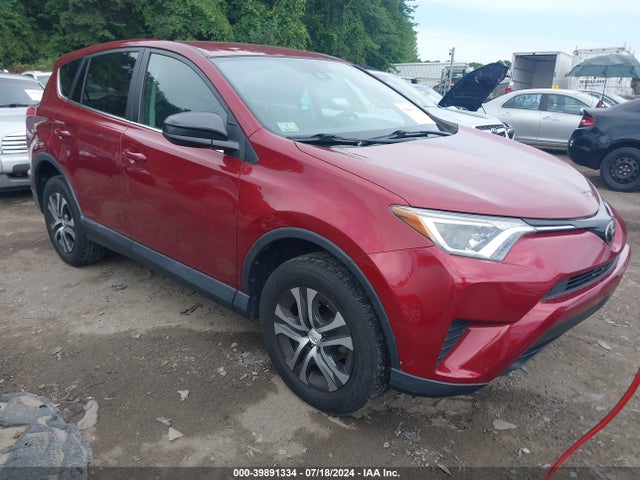 Toyota RAV4 LE 2018 2T3BFREVXJW765293 main image