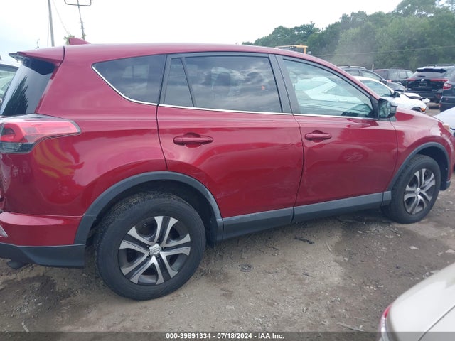 Toyota RAV4 LE 2018 2T3BFREVXJW765293 Image 13