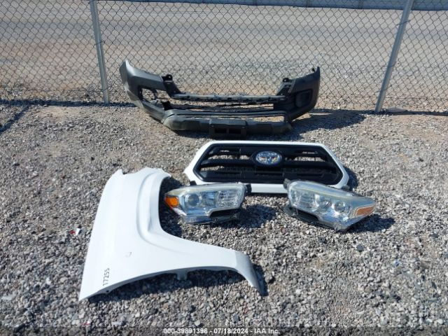 5TFRX5GN4HX084652 Toyota Tacoma Sr