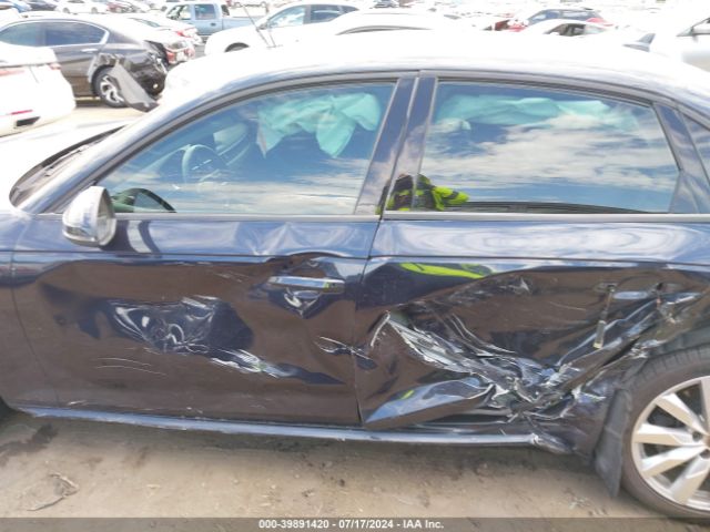 WAUKMAF45JA130099 Audi A4 2.0t Tech Ultra Premium/2.0t Ultra Premium